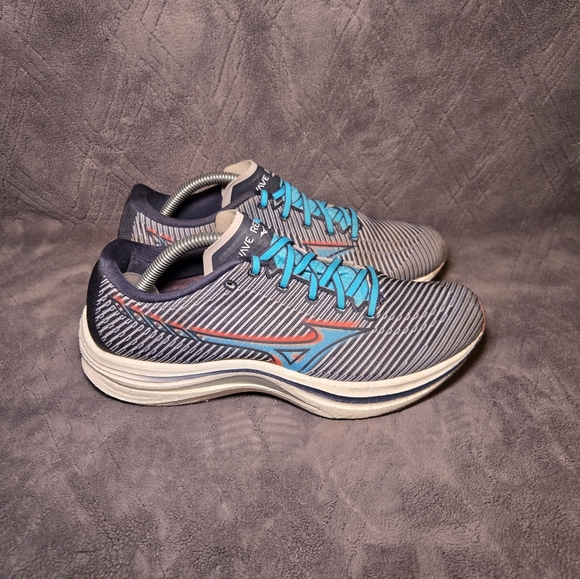 Mizuno Wave Rebellion Running Shoes Womens Sz 9 Athletic Sneakers Trainers Gray. - Picture 1 of 9